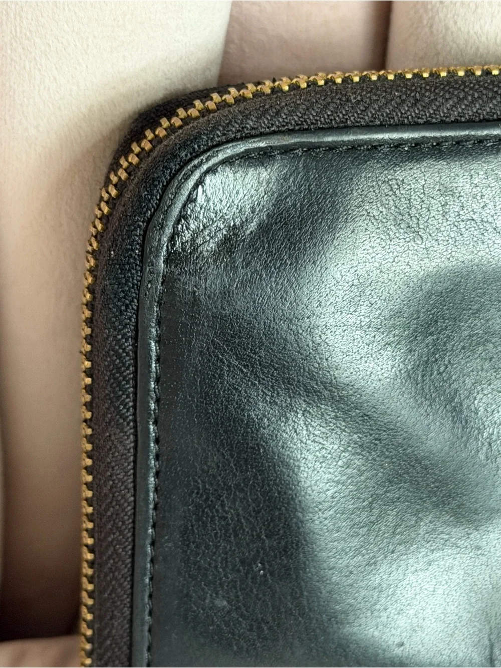 Tory Burch Carson Zip Continental Black Leather Wallet